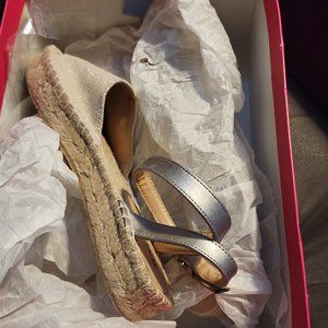 Closed Toe Buckled Ankle Flatform Espadrilles